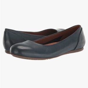 SoftWalk Blue Ballet Women's Navy Ballet Flat